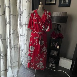 Lipstick Red Floral Wrap Dress From Avenue Size 22/24